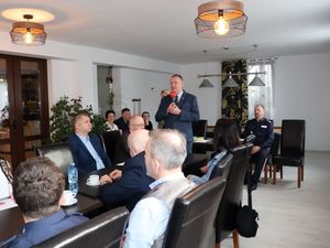 powitanie uczestników przez płk. rez. dr inż. Pawła Rodzoś Dyrektora Wydziału Bezpieczeństwa i Zarządzania Kryzysowego Zachodniopomorskiego Urzędu Wojewódzkiego w Szczecinie