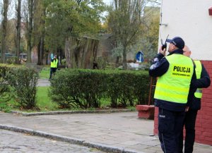 Uzbrojony napastnik wtargnął do szkoły -ćwiczenia służb