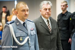 policjant i wicewojewoda