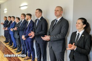 Funkcjonariusze Służby Ochrony Państwa na przedświątecznym spotkaniu.