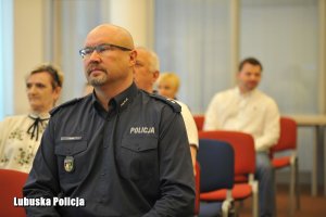 Policjant na lekcji historii poświęconej Bronisławowi Marchlewiczowi