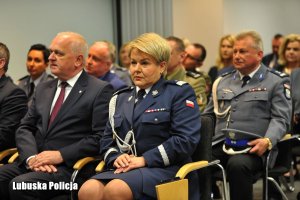 Goście prelekcji dotyczącej historii Policji
