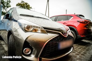 Odzyskane auta toyota yaris i mazda