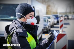 policjantka na granicy