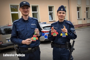 Policjantka i policjant