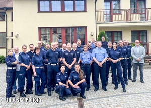Zdjęcie policjantów z Polski i Niemiec.