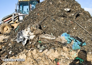 Nielegalne składowisko odpadów