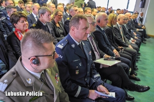 Policjanci z Polski i Niemiec na konferencji