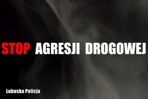 napis: STOP AGRESJI DROGOWEJ