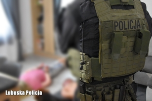 Kontrterroryści w trakcie działań