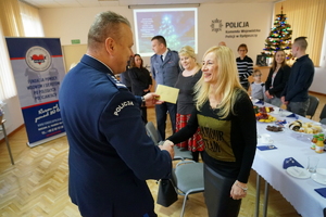 Komendant Wojewódzki Policji w Bydgoszczy składa życzenia zaproszonym gościom