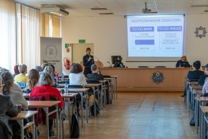 Widok na prowadzących szkolenie