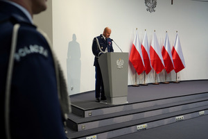 Uroczystość odznaczania policjantów i pracowników cywilnych Policji z okazji Święta Niepodległości w Urzędzie Wojewódzkim w Bydgoszczy