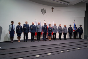 Uroczystość odznaczania policjantów i pracowników cywilnych Policji z okazji Święta Niepodległości w Urzędzie Wojewódzkim w Bydgoszczy