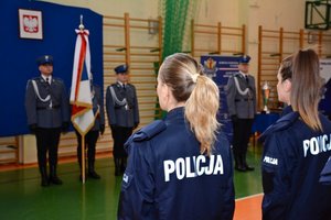 Uroczyste ślubowanie nowo przyjętych policjantów.