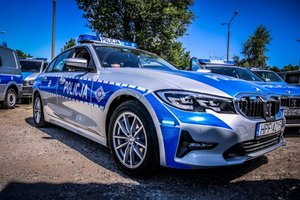 Nowe policyjne bmw.