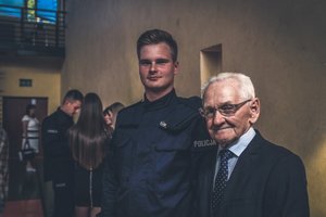 ślubowanie nowo przyjętych policjantów.