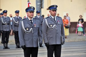 dwaj zastępcy KWP w Łodzi , którzy otrzymali akty mianowania na wyższe stopnie