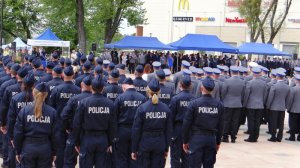 Uczestnicy Mazowieckich obchodów Święta Policji w 100 rocznicę powstania Policji Państwowej