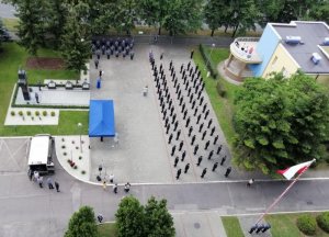 81 nowych policjantów zasiliło szeregi garnizonu mazowieckiego