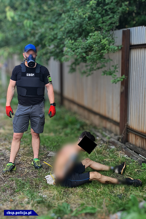 Policjanci CBŚP w trakcie realizacji dotyczącej likwidacji laboratorium