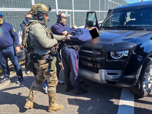 policjanci w trakcie działań