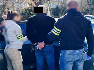 policjanci w trakcie działań