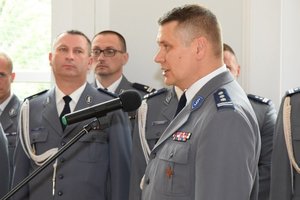 Policjanci podczas uroczystego ślubowania