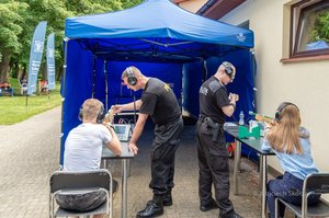 Strzelnica laserowa/ konferencja naukowa z okazji 100-lecia Policji Państwowej