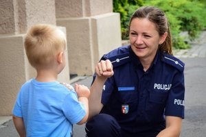 Wizyta 2-letniego Kubusia u Komendanta Wojewódzkiego Policji w Rzeszowie