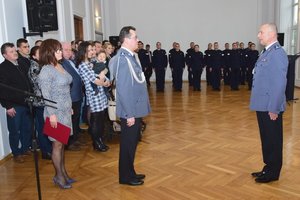 Policjanci podczas uroczystości ślubowania