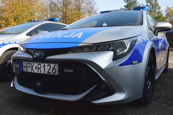 Nowy oznakowany radiowóz Toyota Corolla