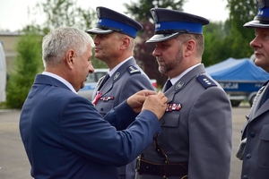 Funkcjonariusze podczas Święta Policji na placu apelowym Oddziału Prewencji Policji.