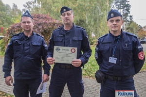 Stermotorzyści rywalizowali w zawodach - na zdjęciu uczestnicy biorący udział w zawodach podczas wykonywanych konkurencji i wręczania nagród