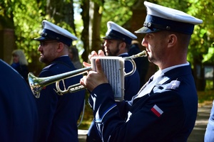 Odsłonięcie tablicy upamiętniającej funkcjonariuszy Policji Państwowej w Kalwarii Pacławskiej