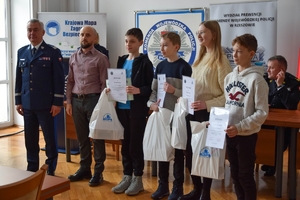 Nagrodzeni w konkursie podczas uroczystego wręczenia nagród.