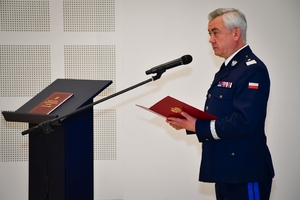 Policjanci podczas ślubowania w auli Oddziału Prewencji Policji w Rzeszowie