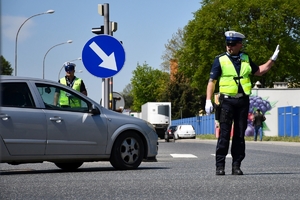 Policjanci podczas konkursu na Najlepszego Policjanta Ruchu Drogowego na Podkarpaciu