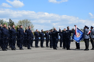 78 nowo przyjętych policjantów ślubowało w siedzibie OPP na Zaczerniu