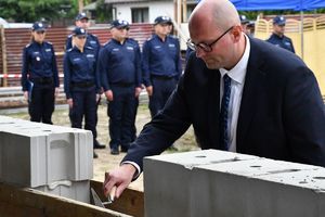 Wmurowanie aktu erekcyjnego pod budowę Komisariatu Policji w Rudniku nad Sanem
