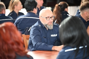 Policjanci podczas szkolenia w auli KWP w Rzeszowie