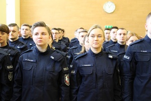 Uroczyste ślubowanie nowo przyjętych policjantów w szeregi Wielkopolskie Policji