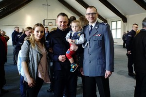 Zdjęcia policjantów z przełożonymi