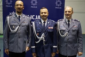 Uczestnicy uroczystego ślubowania nowych policjantów