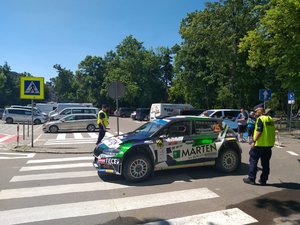 Policjanci zabezpieczają 77 Rajd Polski