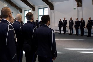 Uczestnicy uroczystej zmiany na stanowisku komendanta