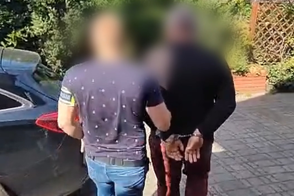 Zawierali umowy i się z nich nie wywiązywali. Spowodowali straty na ponad 8 mln zł