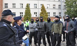 ćwiczenia policjantów