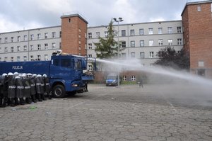 ćwiczenia policjantów