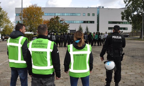 ćwiczenia policjantów